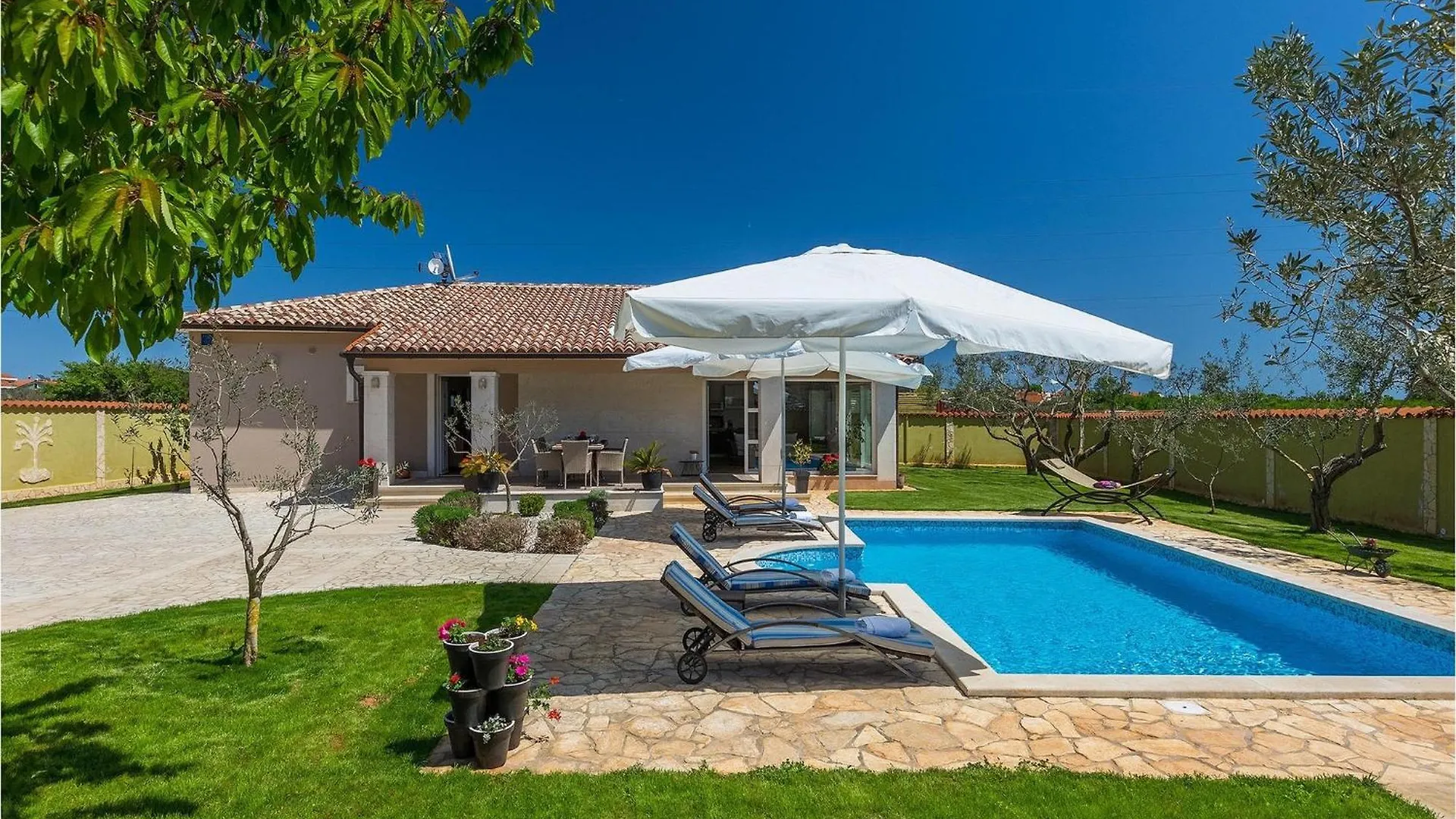 Holiday home Villa Zafirah Pula