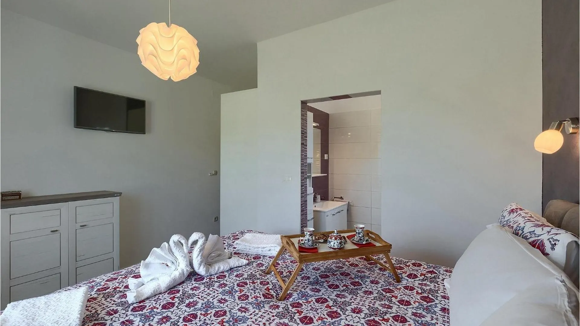 Villa Zafirah Pula 0*,